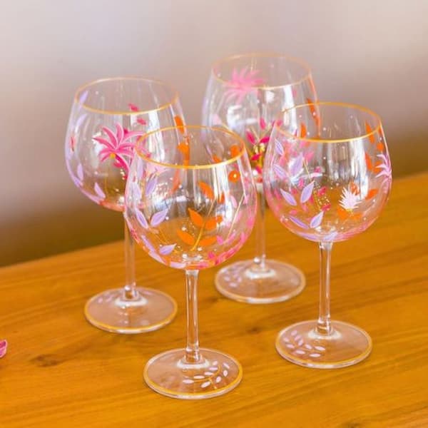 Decora tus copas de vino